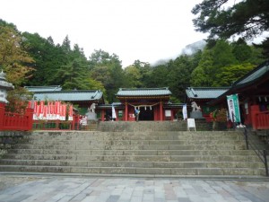 登山口の二荒山神社中宮祠 登山口の二荒山神社中宮祠